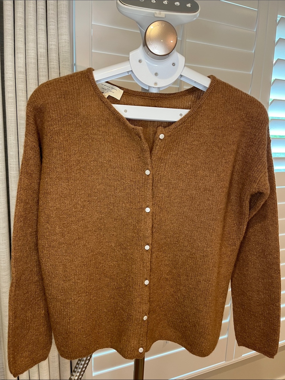 Sezane Gaspard Button-Front Crewneck Cardigan in Camel Brown XS Like New